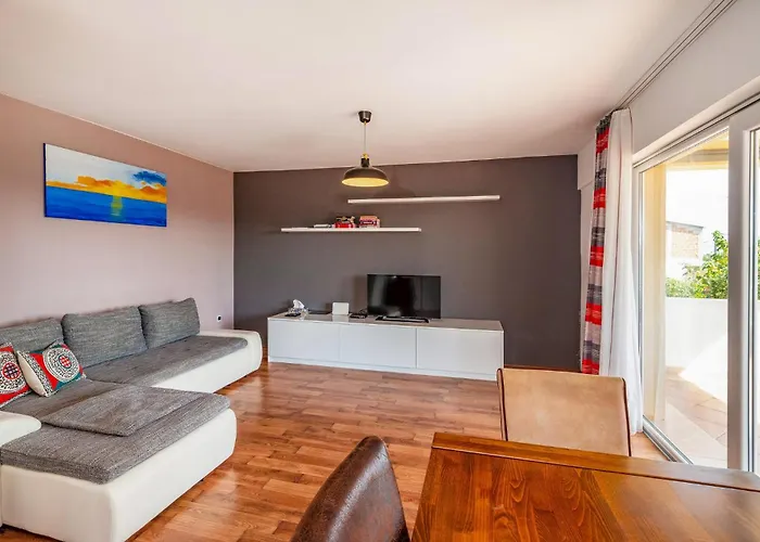 Beautiful In With Wifi